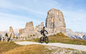 5 tappe in bicicletta nelle Dolomiti venete
